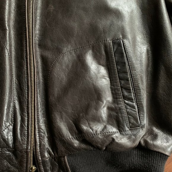 Roundtree & Yorke Leather Bomber Jacket, New! - Picture 4 of 7